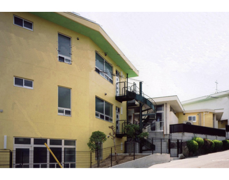 西奈良ルーテル保育園(奈良)