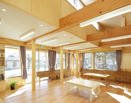 峡南学園 峡南幼稚園 子育て支援棟