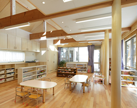 峡南学園 峡南幼稚園 子育て支援棟