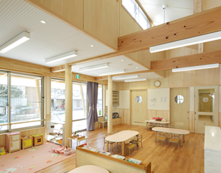 峡南学園 峡南幼稚園 子育て支援棟