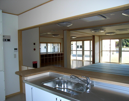 児童養護施設まきばの家(袋井)