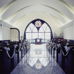 ブケ東海 三島チャペル内